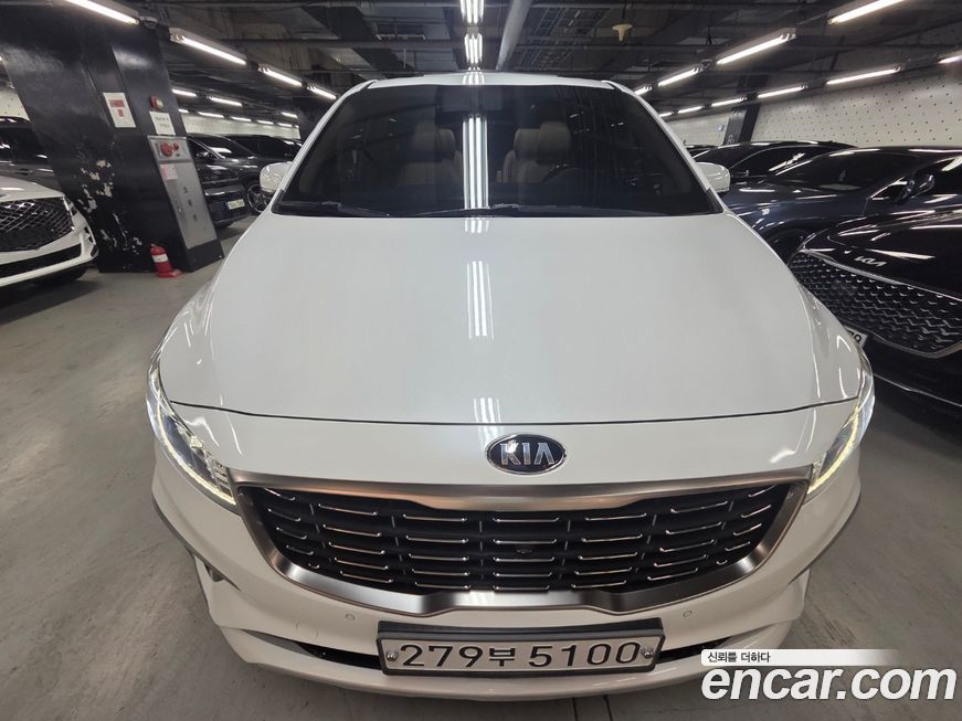 Kia Canival 2019