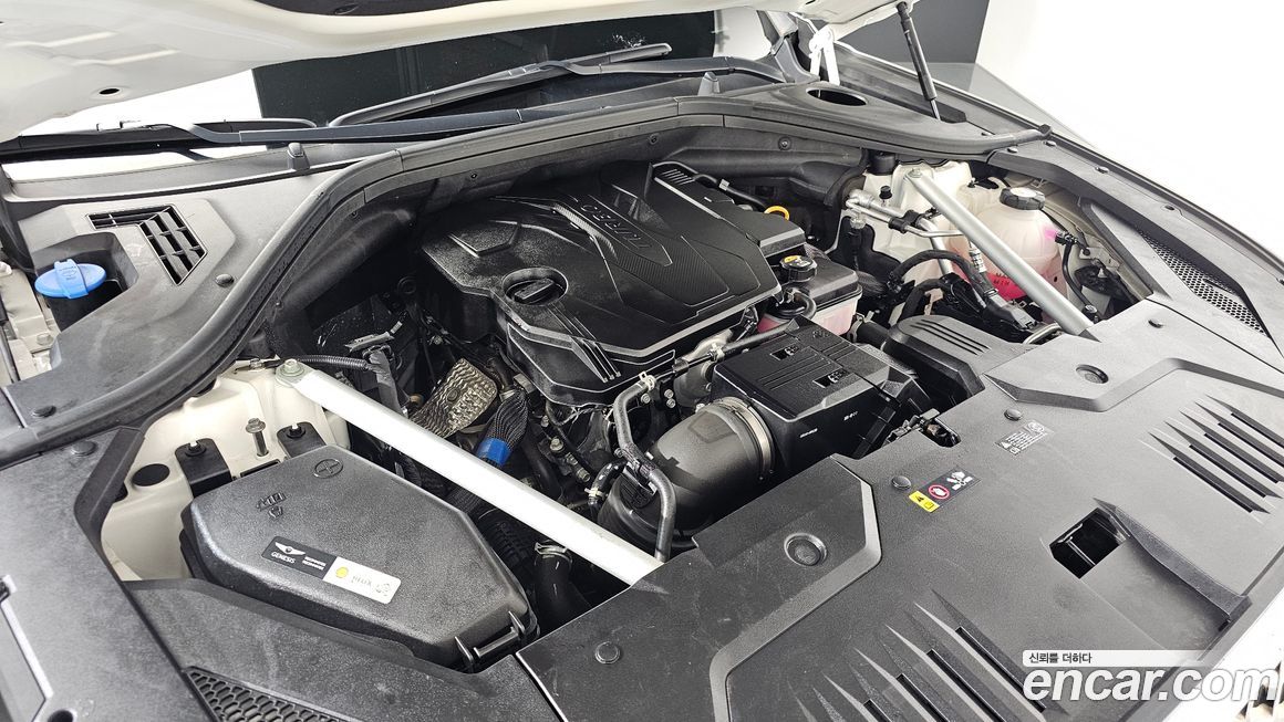 Genesis GV70 2023