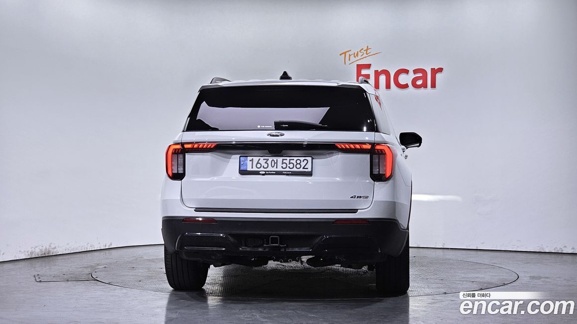 Ford Explorer 2025