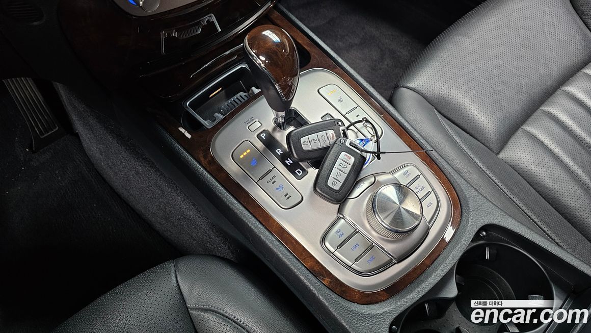 Hyundai Genesis 2009