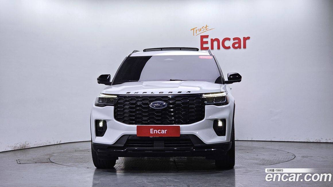 Ford Explorer 2025