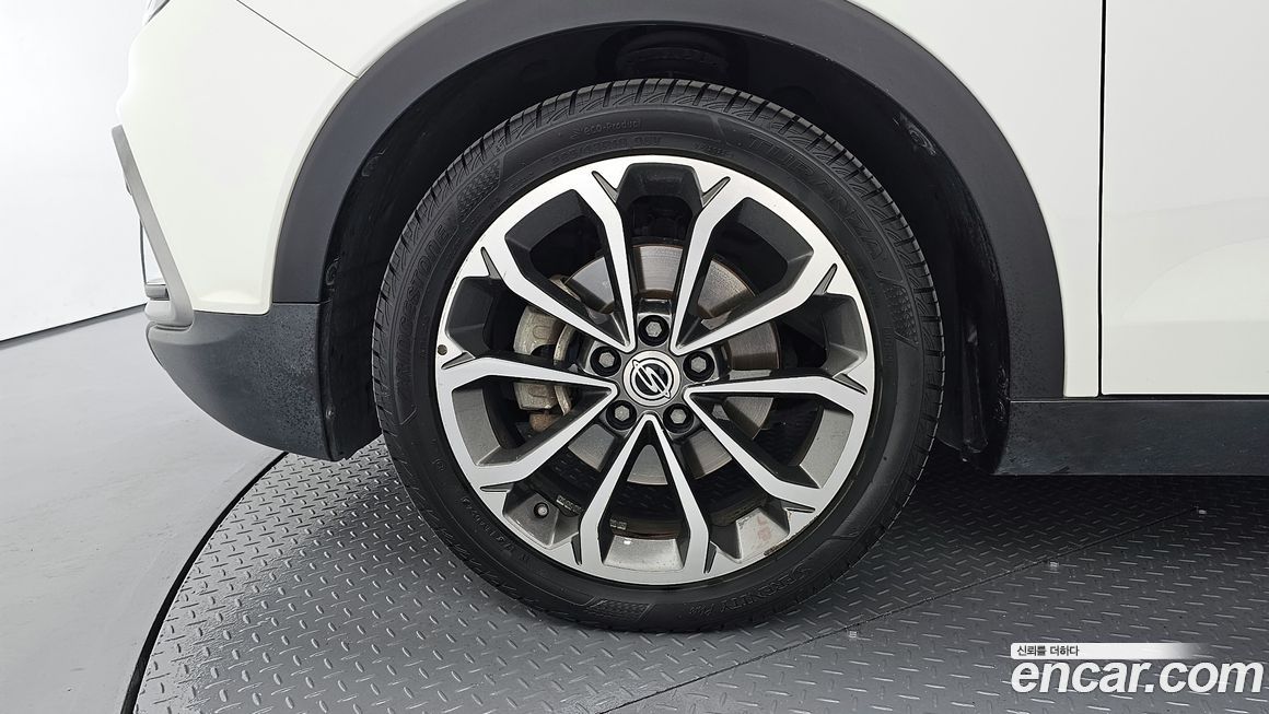 KG_Mobility_Ssangyong TIBOLI 2017