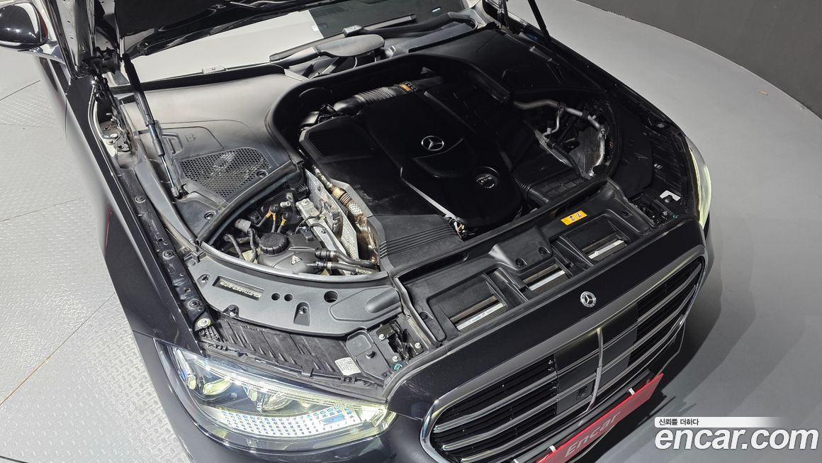 Mercedes-Benz S-Class 2022