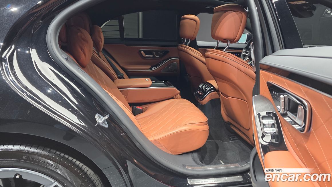 Mercedes-Benz S-Class 2022