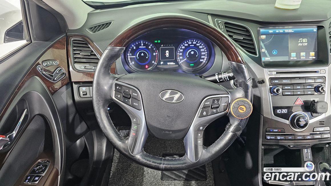 Hyundai Grandeur 2015