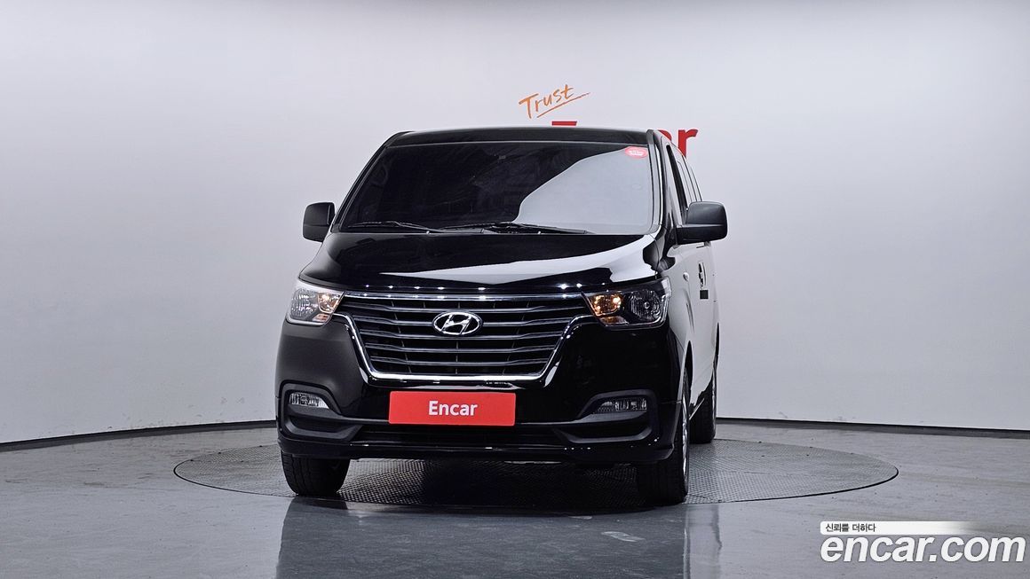 Hyundai Starex 2020