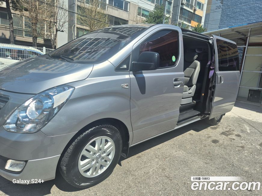Hyundai Starex 2017