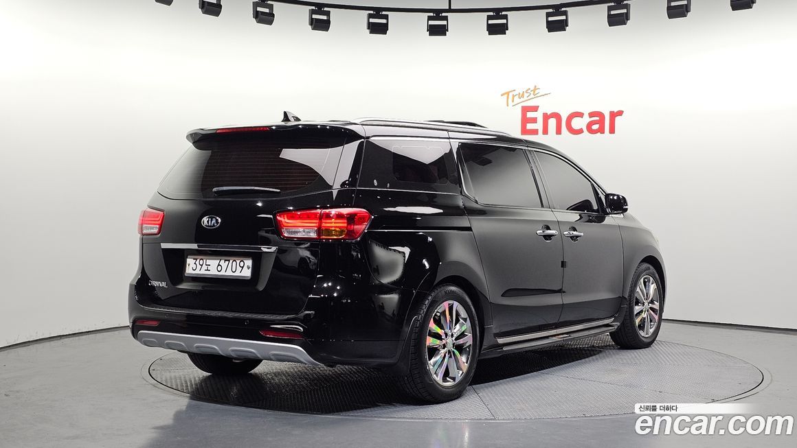 Kia Canival 2017