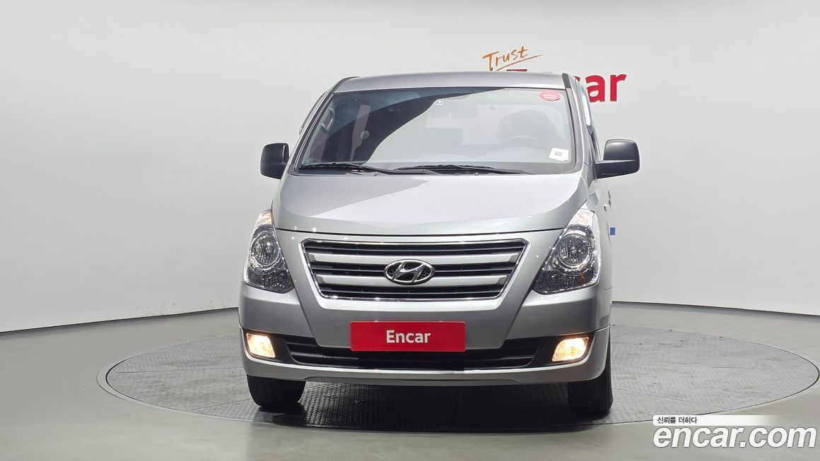 Hyundai Starex 2017