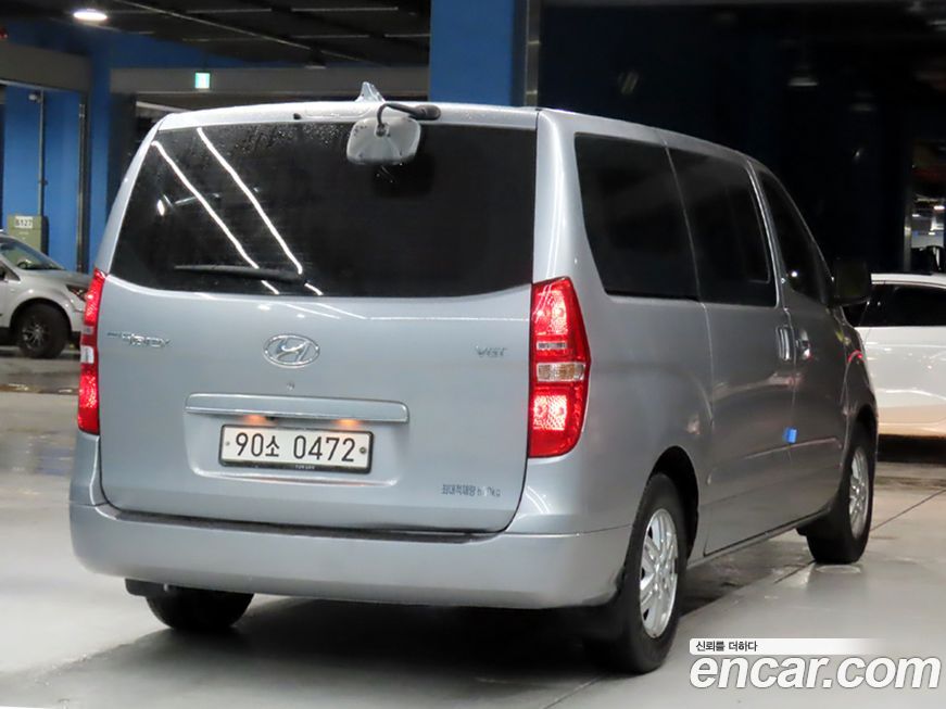 Hyundai Starex 2019