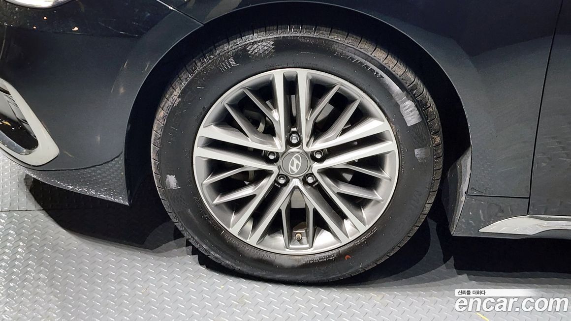 Hyundai Grandeur 2018