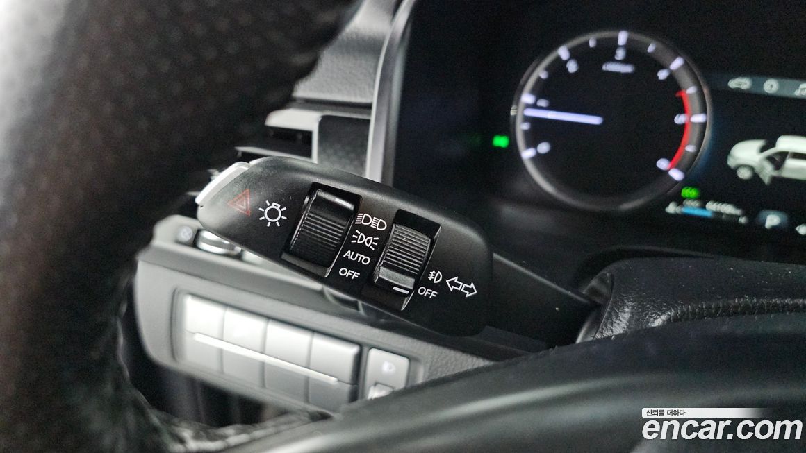 KG_Mobility_Ssangyong Rexton 2020