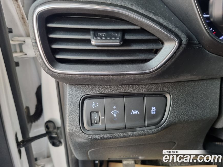 Hyundai Santafe 2020