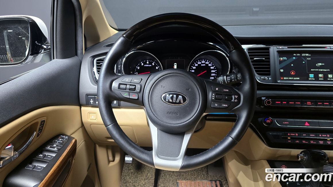 Kia Canival 2016