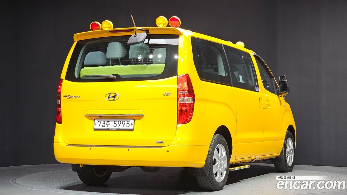 Hyundai Starex 2019