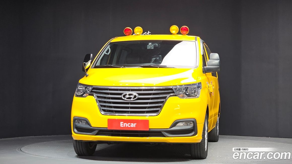 Hyundai Starex 2019