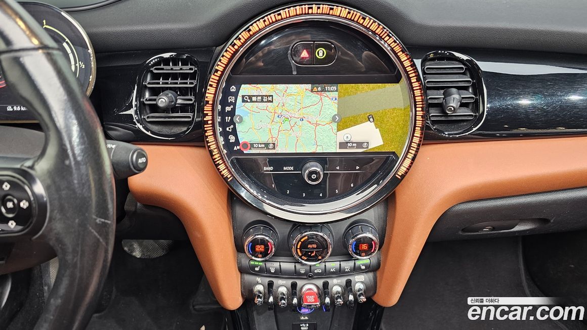 Mini Cooper Convertible 2022