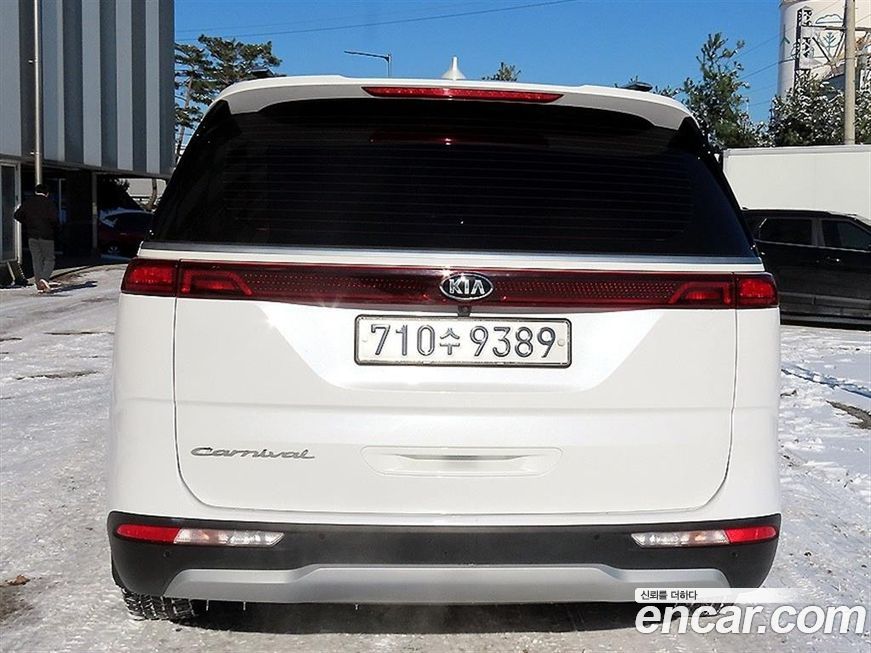 Kia Canival 2021
