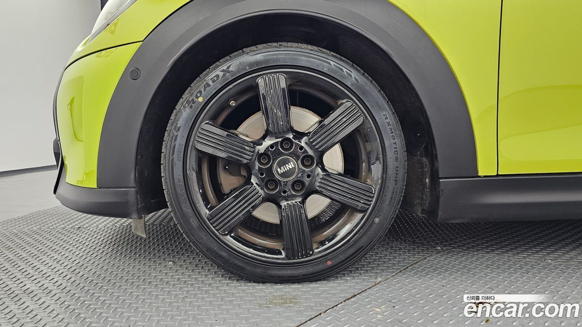 Mini Cooper Convertible 2022