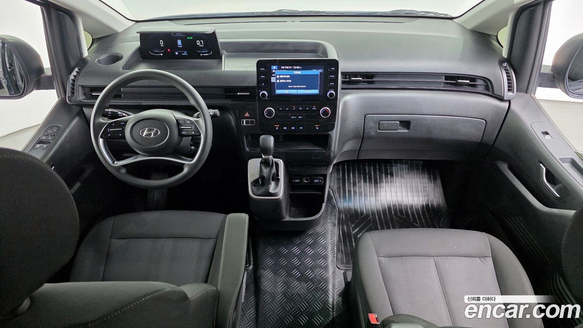 Hyundai Staria 2022