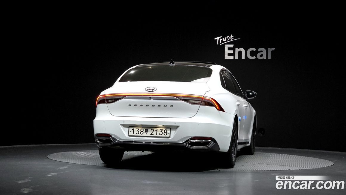 Hyundai Grandeur 2022