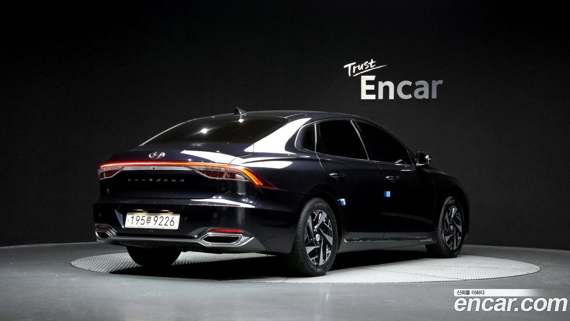 Hyundai Grandeur 2020