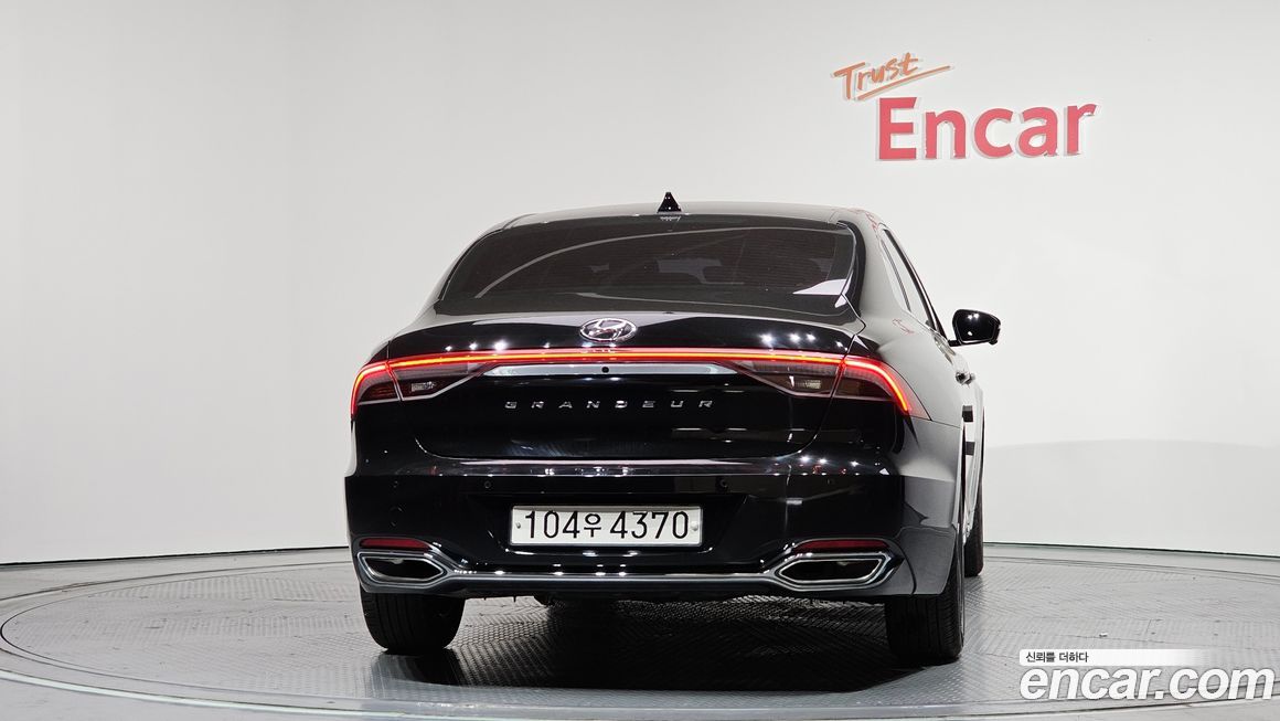 Hyundai Grandeur 2021