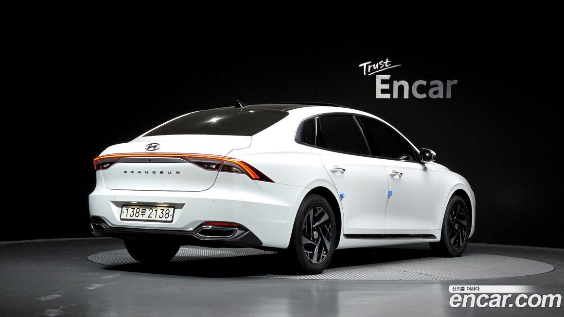 Hyundai Grandeur 2022