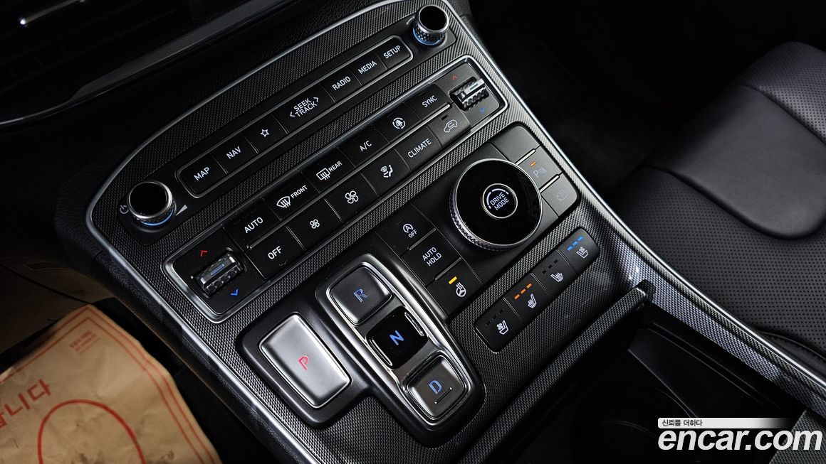 Hyundai Santafe 2022