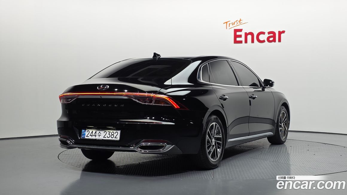 Hyundai Grandeur 2020