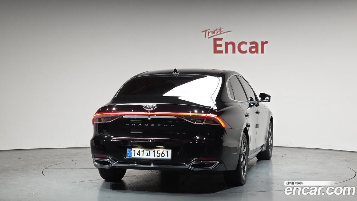 Hyundai Grandeur 2022