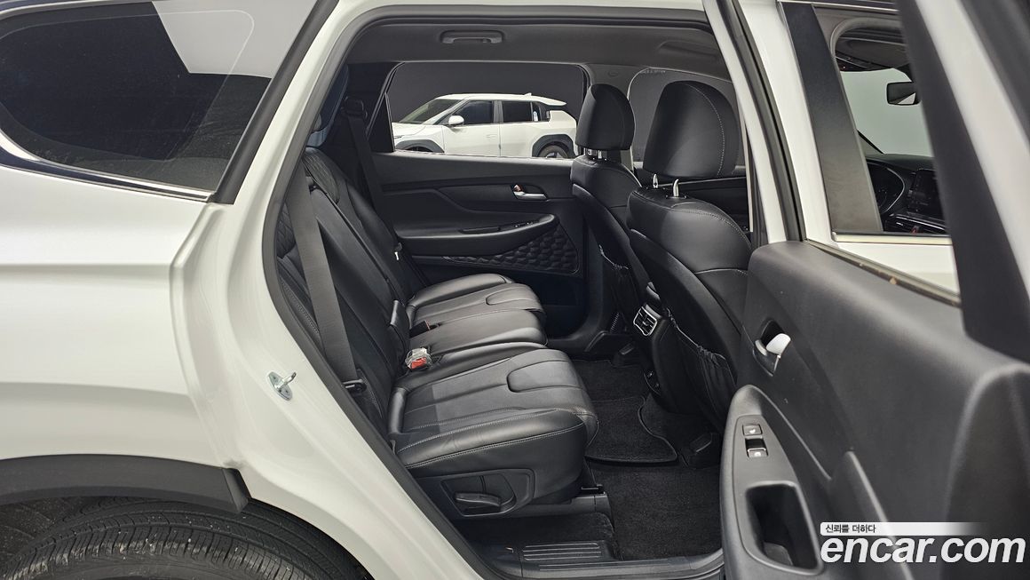 Hyundai Santafe 2022