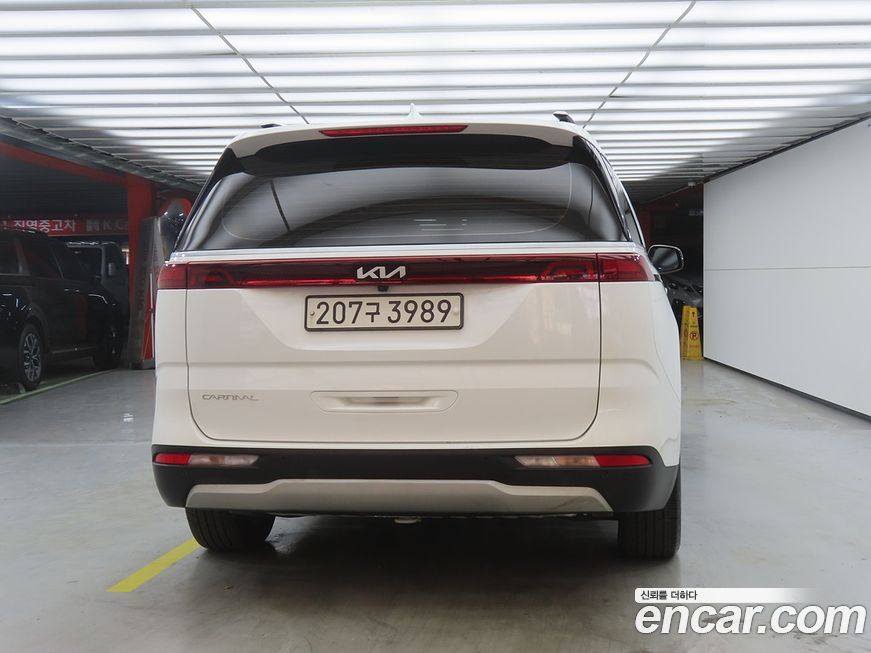 Kia Canival 2023