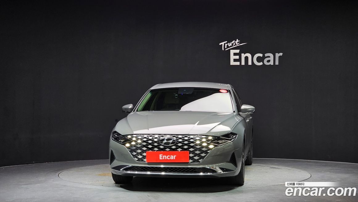 Hyundai Grandeur 2022