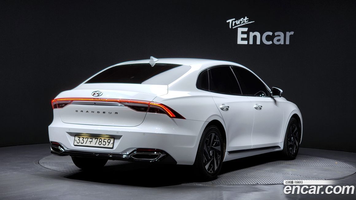 Hyundai Grandeur 2022