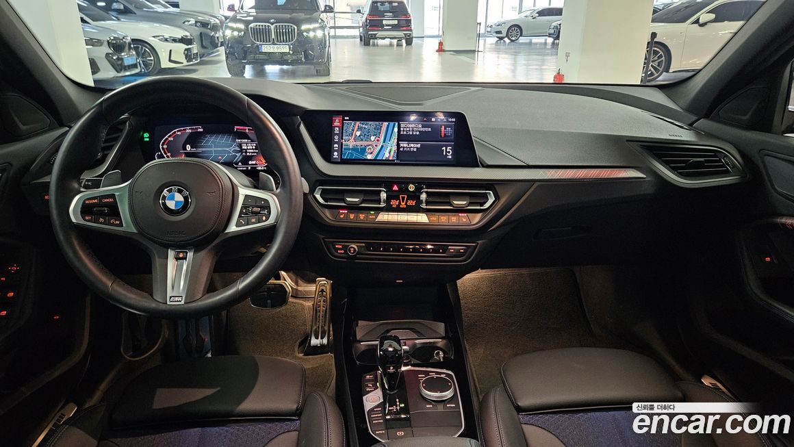 BMW 1-Series 2023