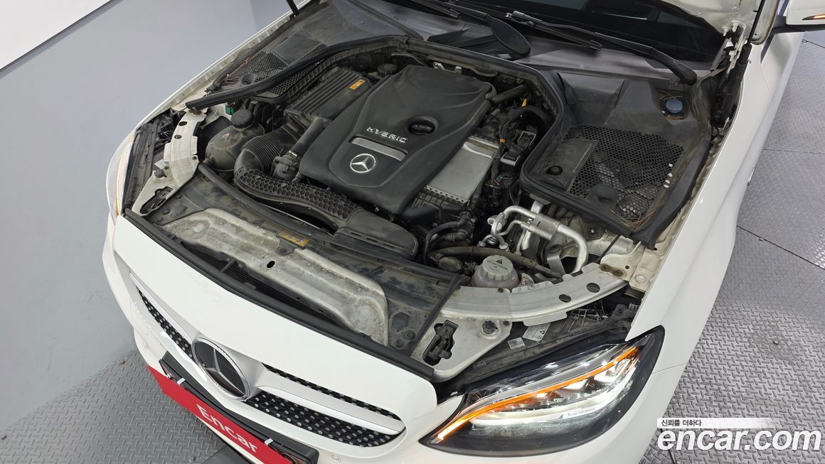 Mercedes-Benz C-Class 2020