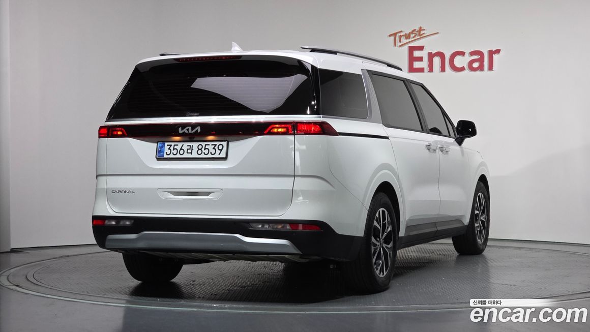 Kia Canival 2023