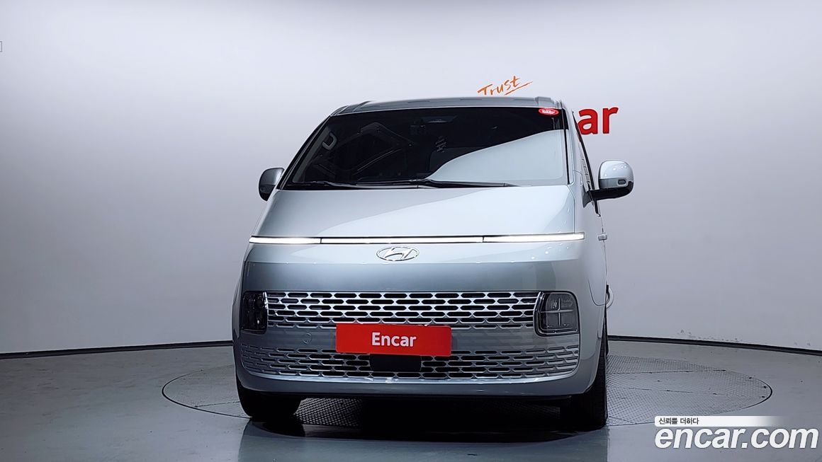 Hyundai Staria 2022