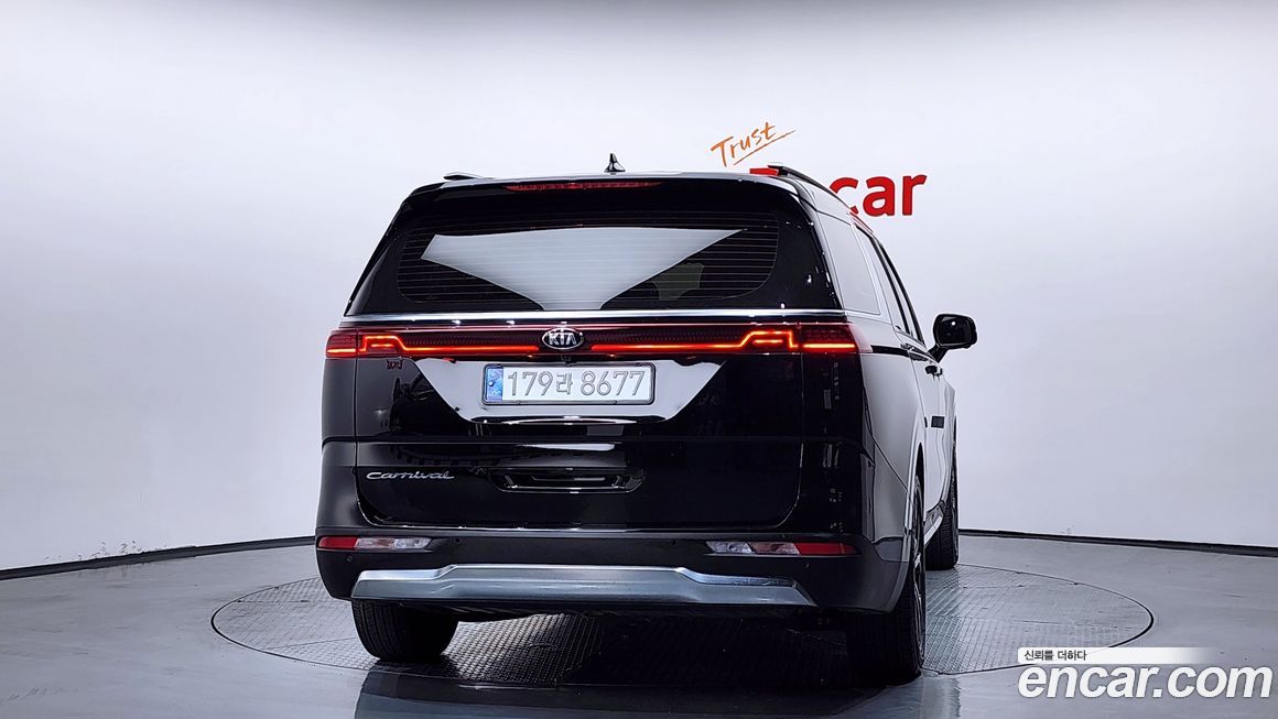 Kia Canival 2021