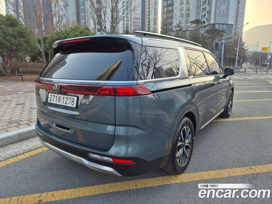 Kia Canival 2021