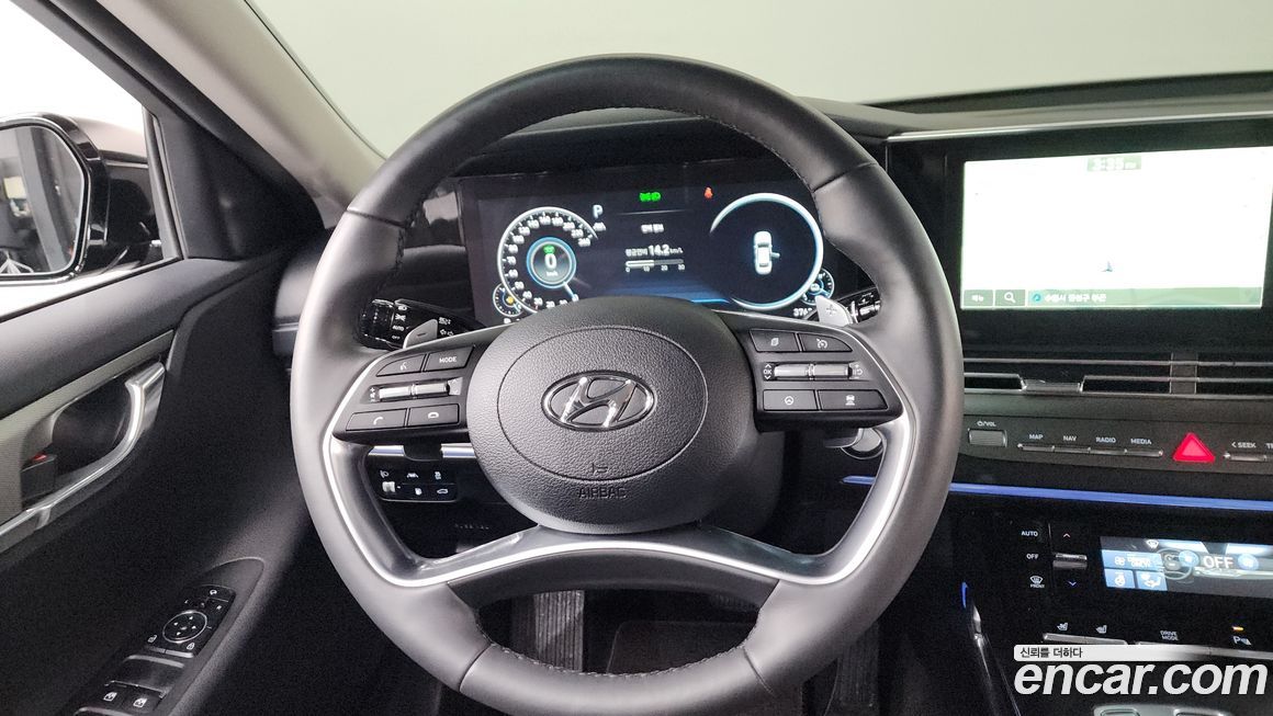 Hyundai Grandeur 2022