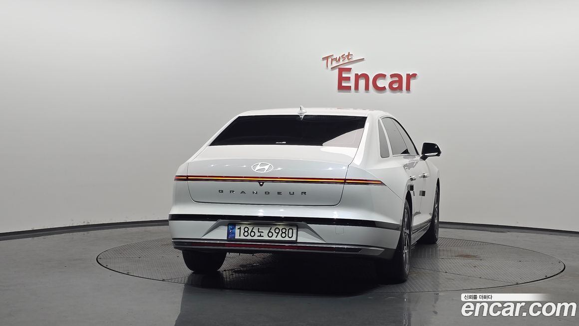 Hyundai Grandeur 2023