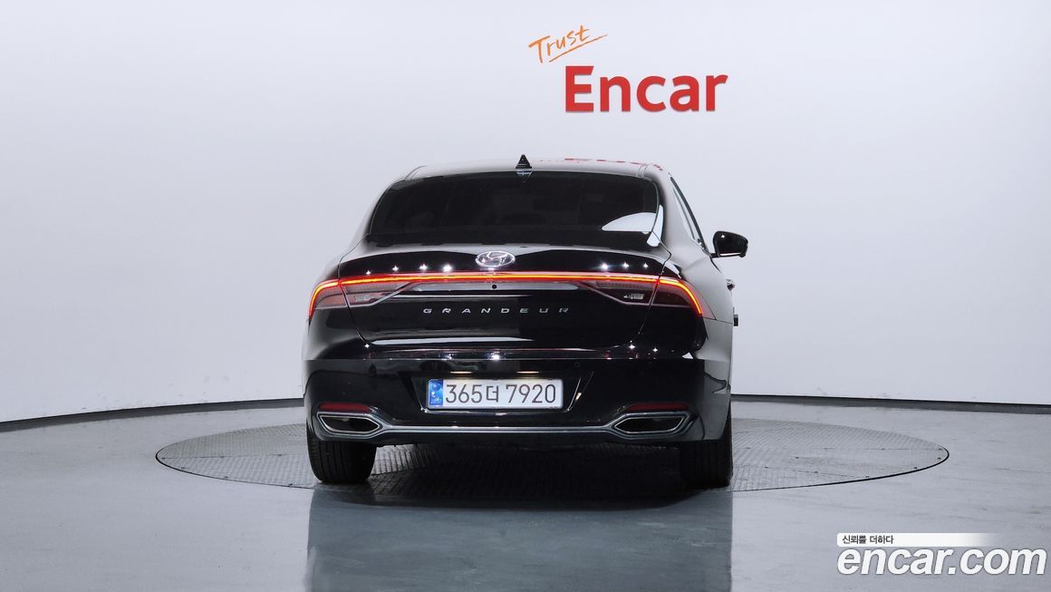 Hyundai Grandeur 2022