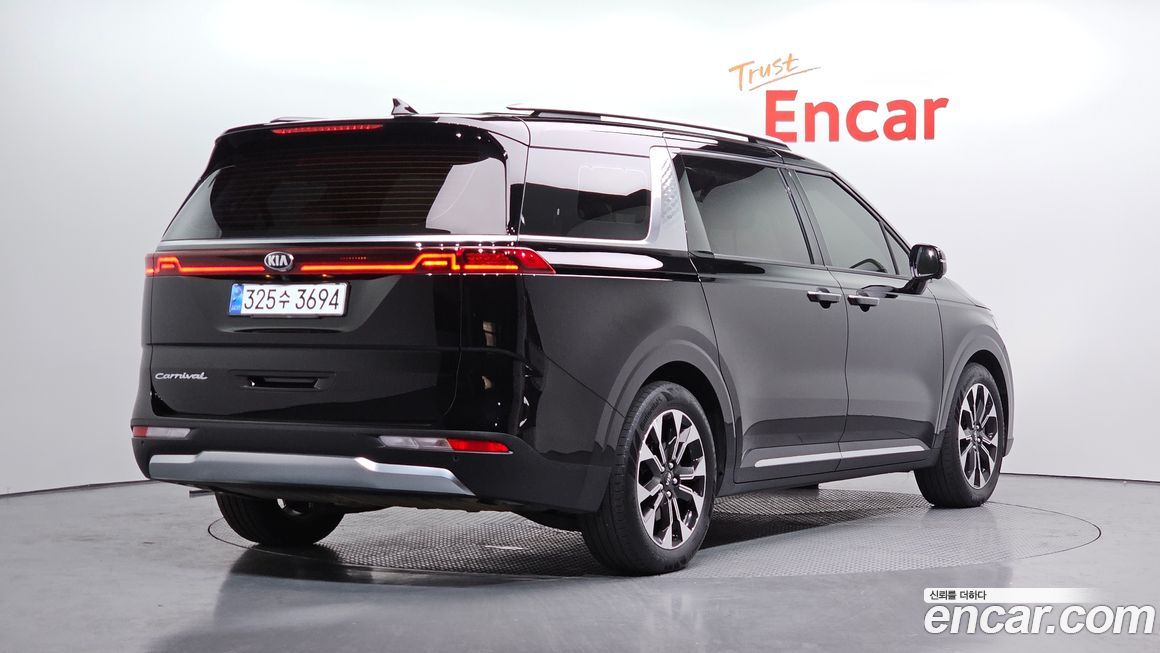 Kia Canival 2021