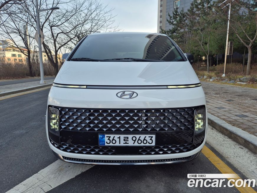 Hyundai Staria 2022