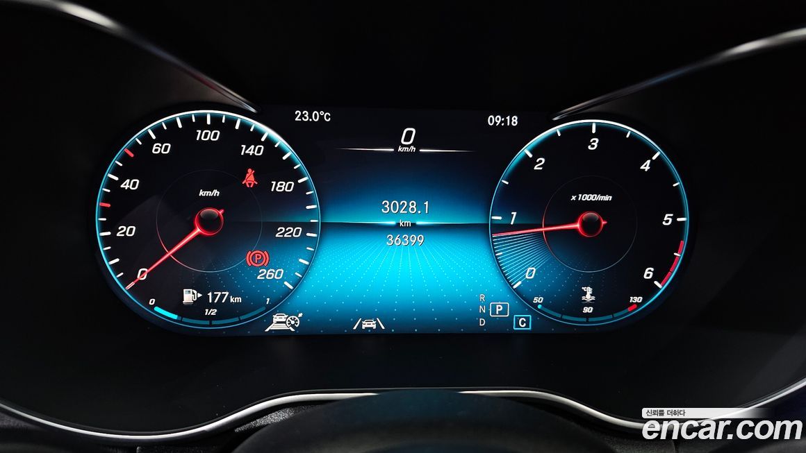 Mercedes-Benz C-Class 2021