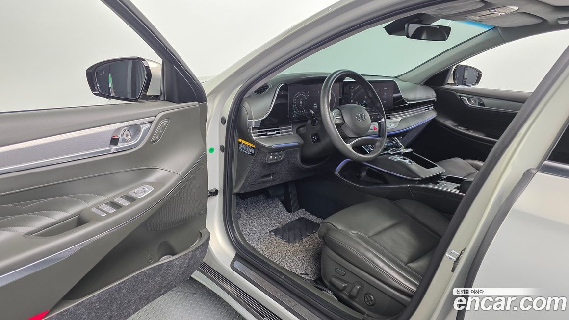 Hyundai Grandeur 2020