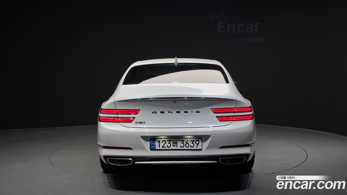 Genesis G80 2023
