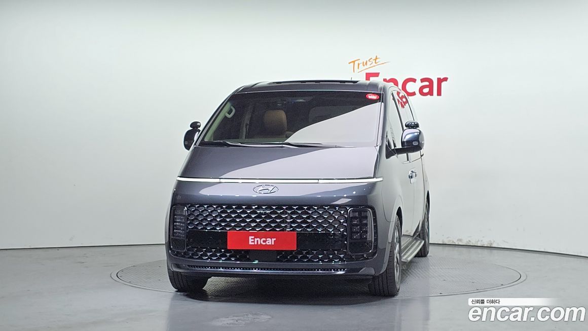 Hyundai Staria 2022